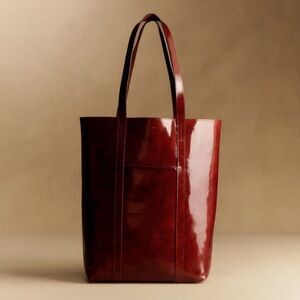 SEZANE The Tote (Patent Mahogany)